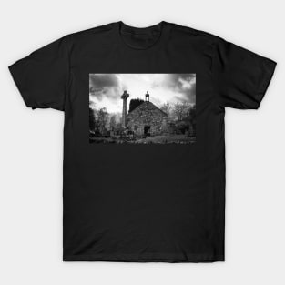 Rob Roy MacGregor's Church and Graveyard B&W T-Shirt